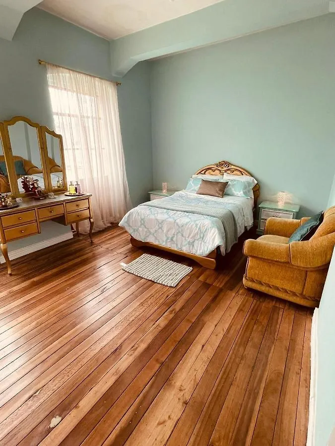 La Casa Del Coronel Hotel Quito 0*,  Ecuador